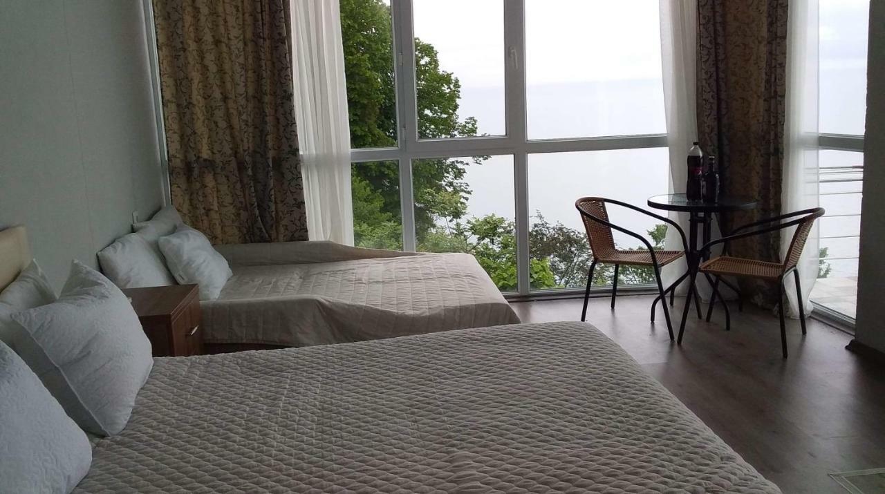 Albatross Kvariati Guest House Zewnętrze zdjęcie